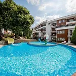Messambria Premium With Sea Or Mountain View דירה אלניטה